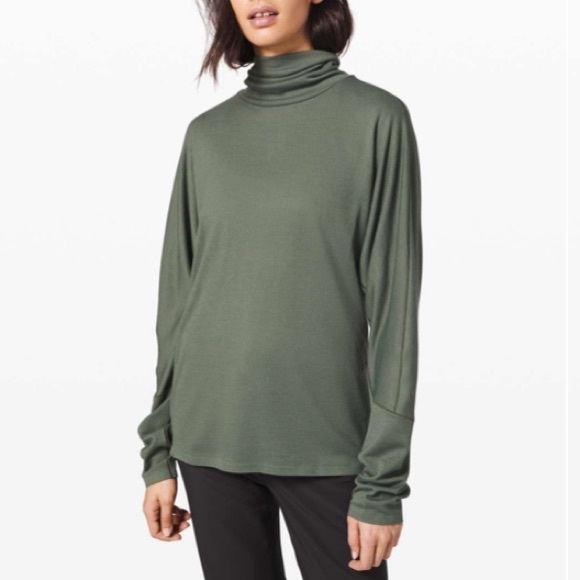 lululemon athletica Tops - Lululemon Moraine Turtleneck *lululemon lab
Palm Deco